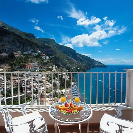 Casa Albertina Hotell 3*