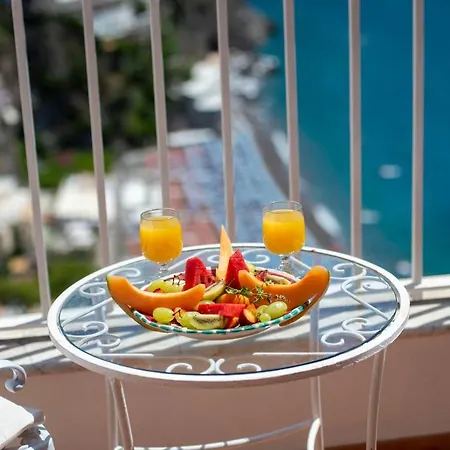 كاسا ألبيرتينا بوسيتانو