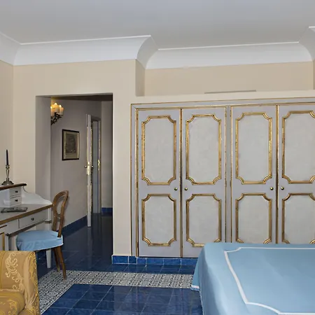 فندق كاسا ألبيرتينا 3*